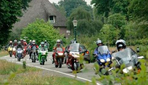 Motorclub Nieuwegein houdt Molenkruierrit