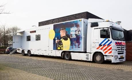 Mobile Media Lab van de politie naar Nieuwegein