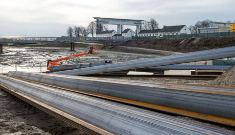 Meer vrachtverkeer rond Prinses Beatrixsluis