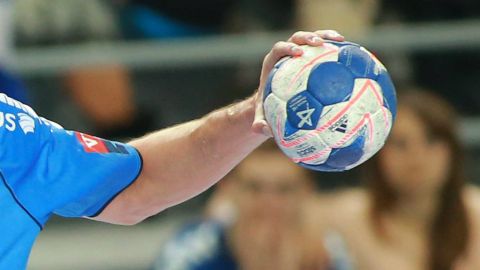 Handballers Nieuwegein pakken de winst