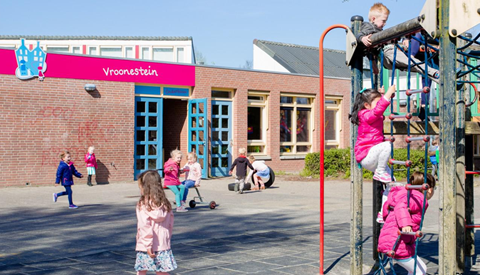 Peuterinloop op de Vroonestein