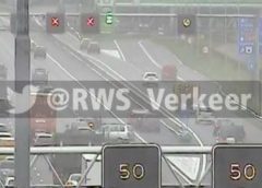 Whatsappende vrouw krijgt straf voor veroorzaken ongeluk op de A2 bij Nieuwegein