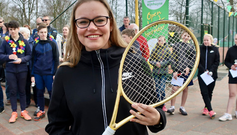 Mandy van Wolferen wint Gouden Racket Rijnhuyse