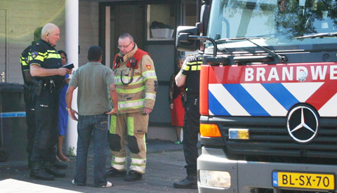 Brand in slaapkamer in woning aan de Carel Vosmaerhove