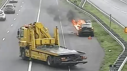 Brandend voertuig zorgt voor file op A27 bij Nieuwegein