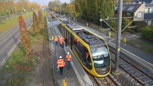 Testritten overdag met nieuwe trams op lijn 61 tussen Nieuwegein en IJsselstein