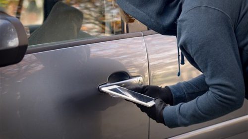 Politie Nieuwegein waarschuwt voor autodiefstal met keyless entry
