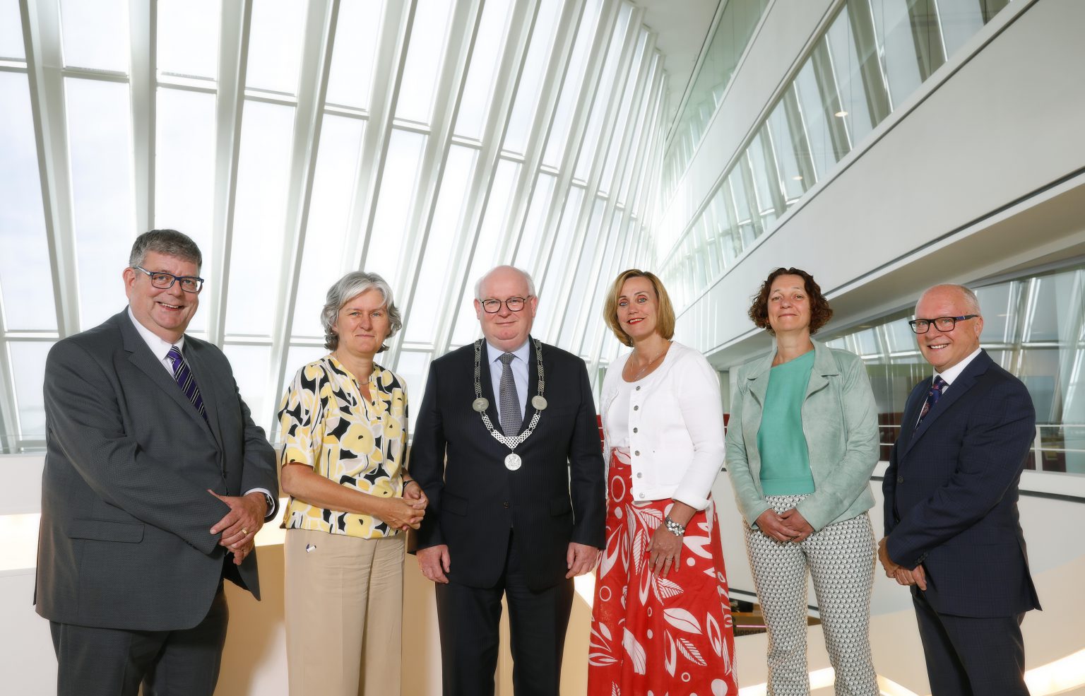 Nieuw College Van Burgemeester En Wethouders Nieuwegein - De Digitale ...