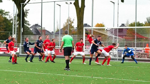 sv Parkhout verliest uit van de Gorinchemse Jonge Strijders: 2-0