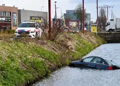 Auto te water Praxis