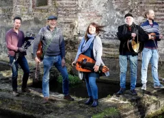 Folkband ‘Arthur and Friends’  treden op bij Museumwerf Vreeswijk