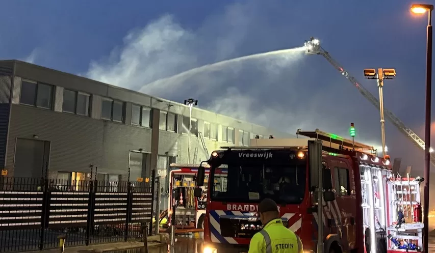 Brand in bedrijfsverzamelpand aan de Vrijewade in Nieuwegein